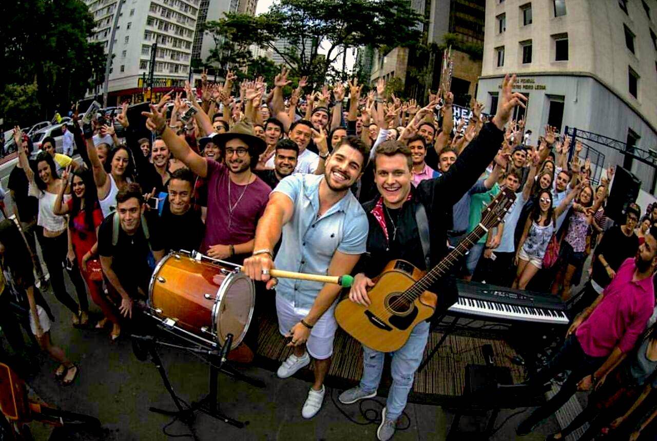 Zeeba, Alok e Bruno Martini, autores de Hear Me Now